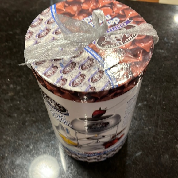 NWOT Hersey Kisses 100 year anniversary dessert nesting fondue set - Picture 2 of 8